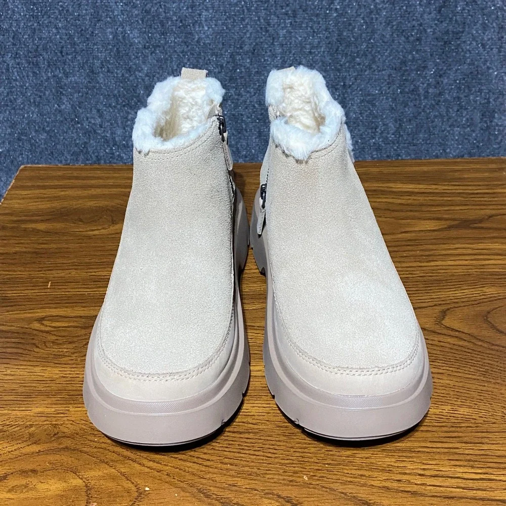 UGG Calimuze Ultra Mini Slip On Sand Suede Platform Lug Sole Boots Women's 8 NWT